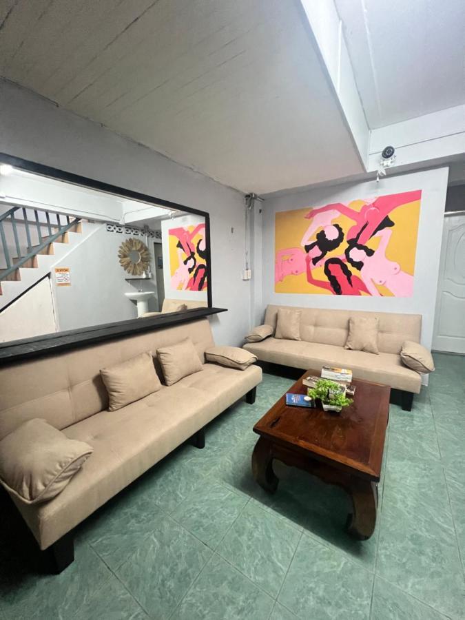 Arena Boutique Hotel Female Only Thong Sala Bagian luar foto