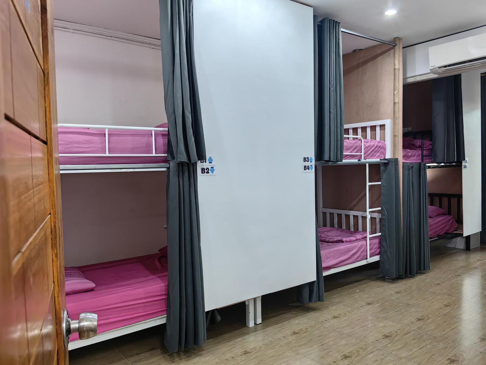 Arena Boutique Hotel Female Only Thong Sala Bagian luar foto